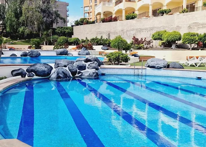 Golf Park , 1 Bedroom Pool View בית נופש