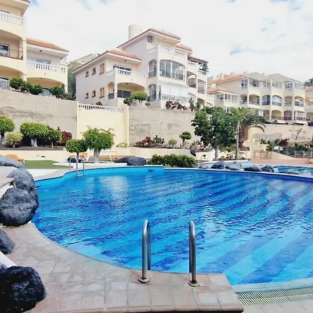 Golf Park , 1 Bedroom Pool View *