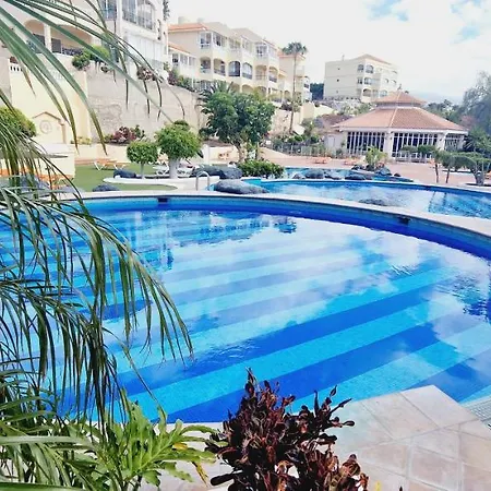 Golf Park , 1 Bedroom Pool View