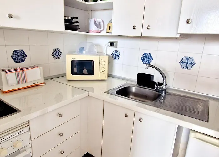 Golf Park , 1 Bedroom Pool View Semesterbostad *