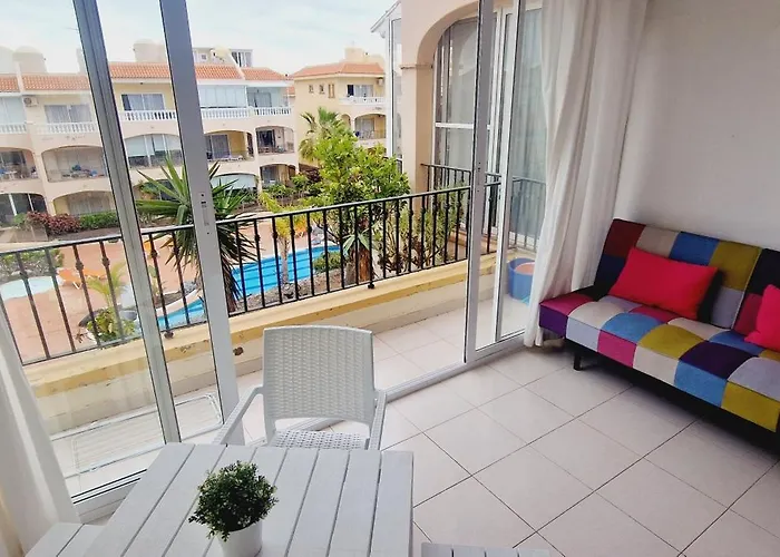 Golf Park , 1 Bedroom Pool View *